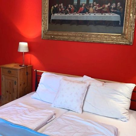 Gemutliches Zimmer Im Innenhof Jois Exterior photo
