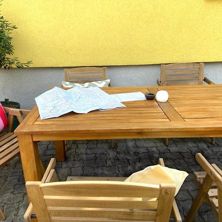 Gemutliches Zimmer Im Innenhof Jois Exterior photo