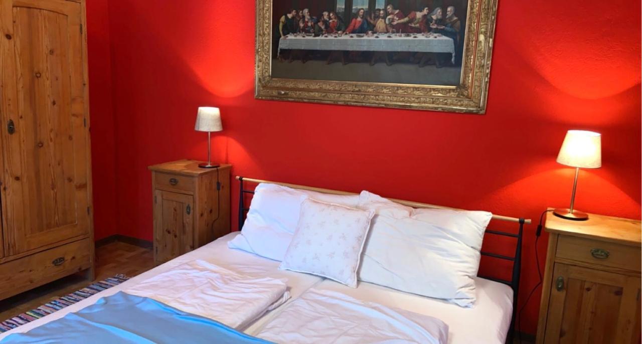 Gemutliches Zimmer Im Innenhof Jois Exterior photo
