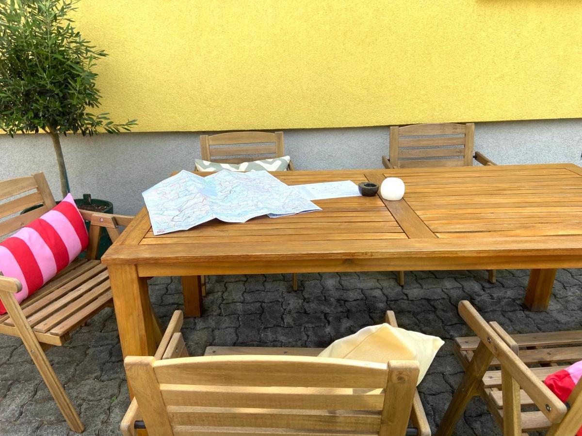 Gemutliches Zimmer Im Innenhof Jois Exterior photo